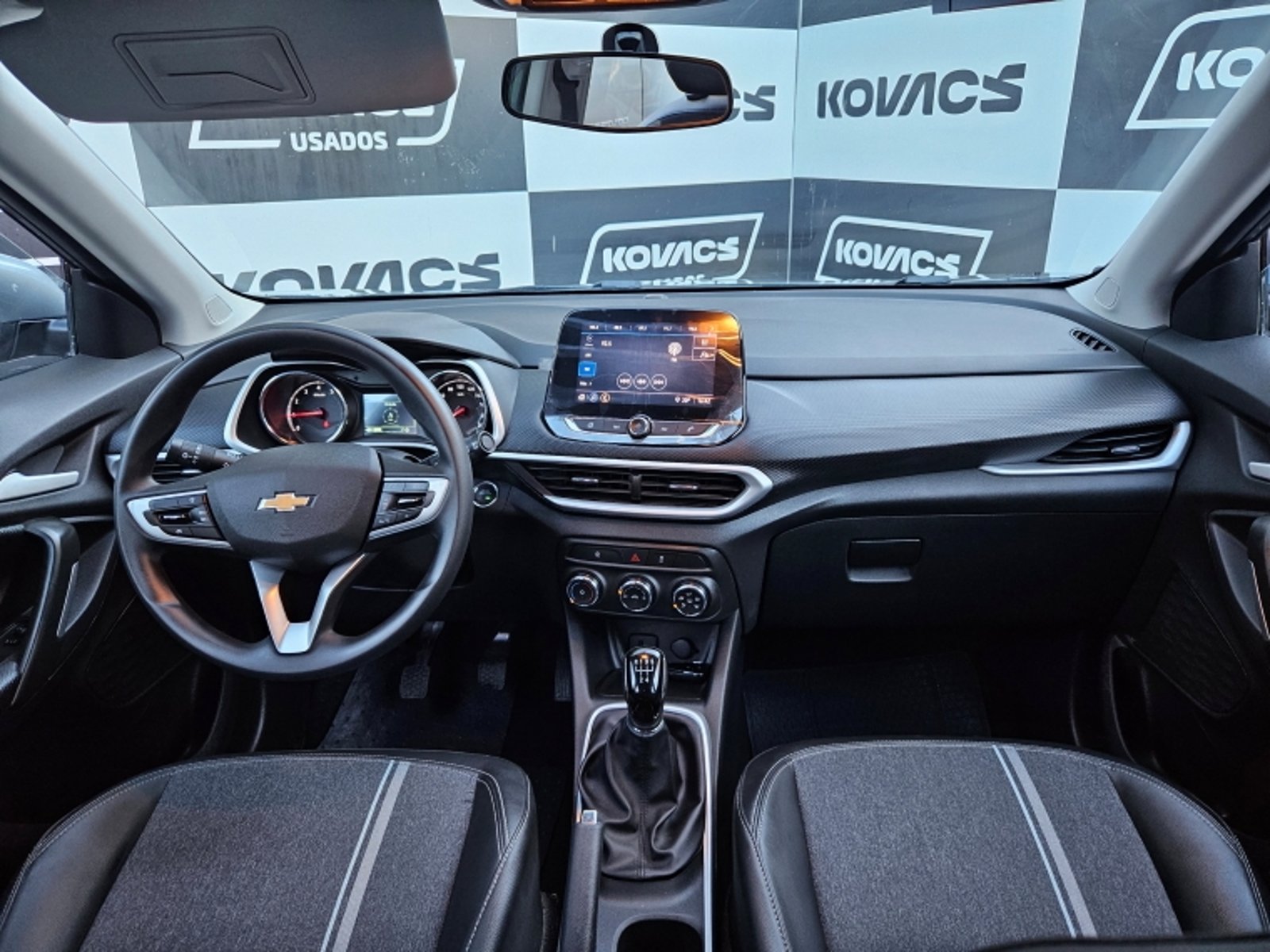 Chevrolet TRACKER 1.2T  LTZ P MT 2024 - Imagen 9 de 19
