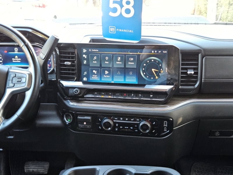 Chevrolet SILVERADO SILVERADO CC DCAB 4X4 5.3 AUT 2024 - Imagen 7 de 18