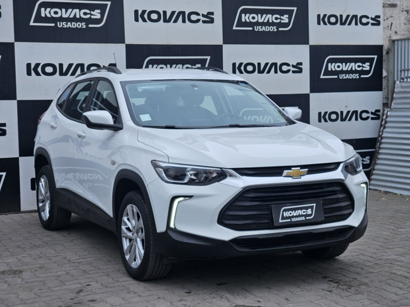 CHEVROLET TRACKER LTZ MT 2023 - Imagen 3 de 20