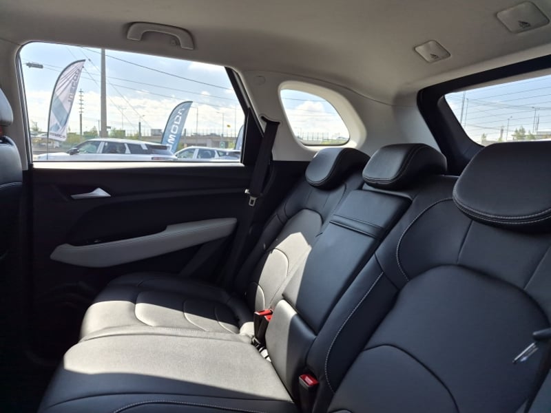 Chevrolet CAPTIVA 1.5 LTZ AT 1.5 2024 - Imagen 8 de 20