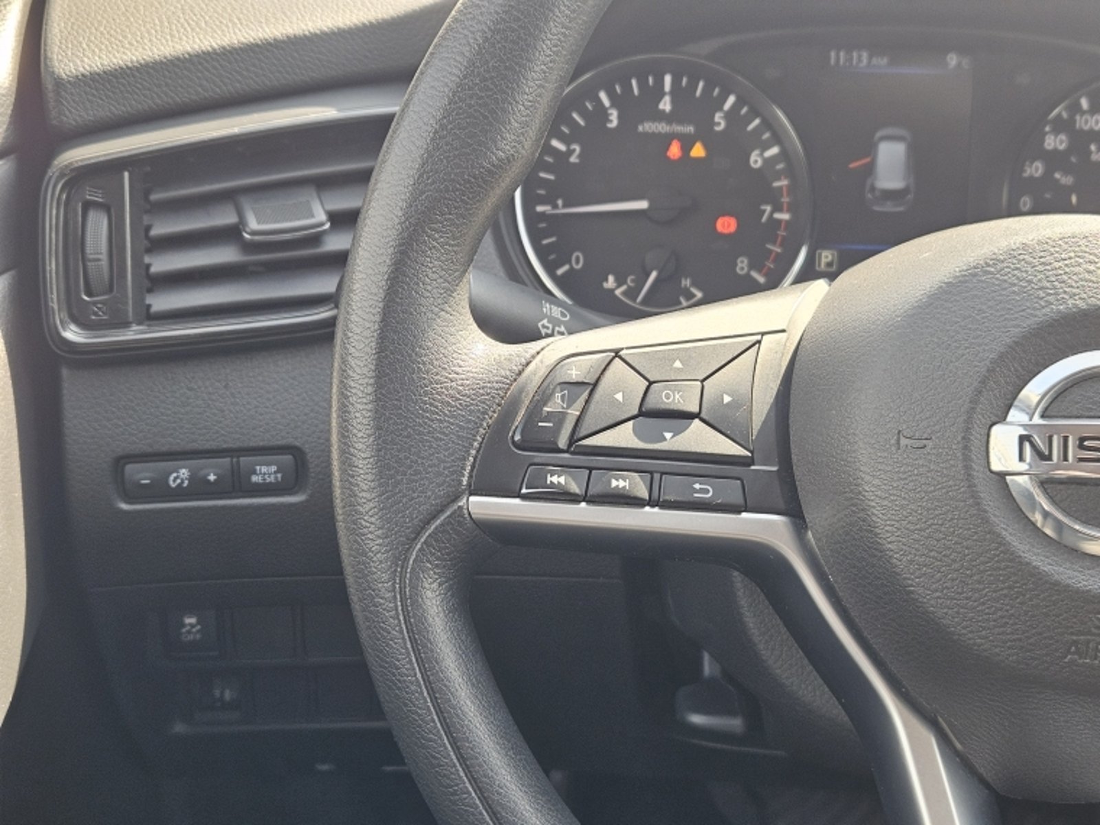 Nissan X-TRAIL SENSE 2ROW AT 2.5 2023 - Imagen 15 de 20