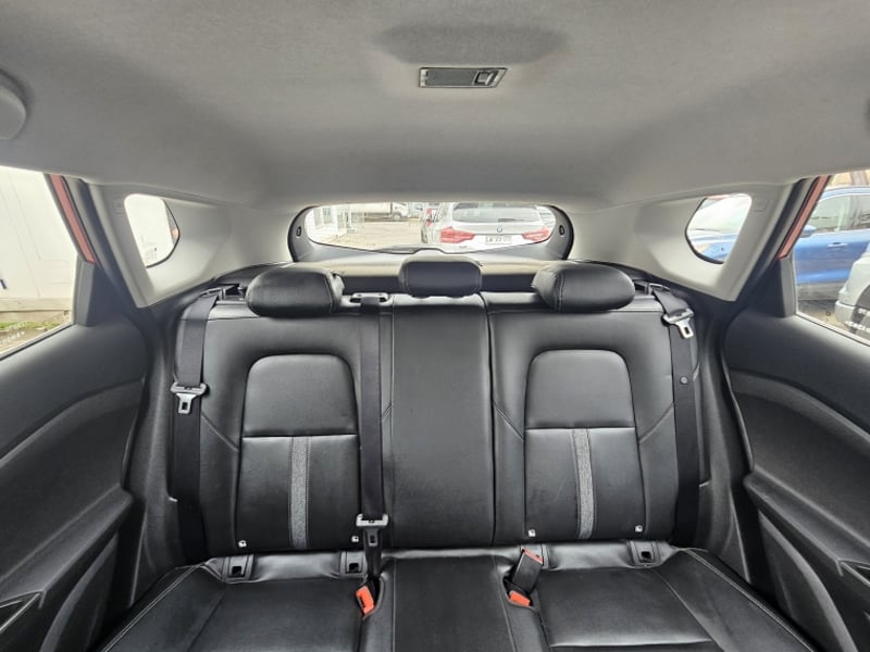 Chevrolet TRACKER 1.2T LTZ MT 2025 - Imagen 19 de 20