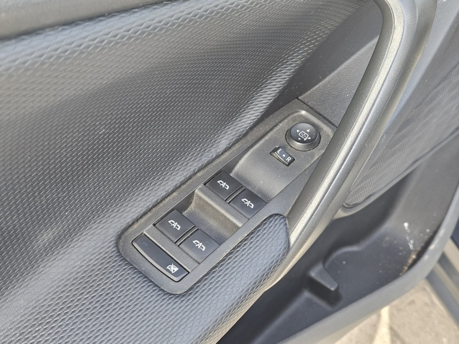 CHEVROLET TRACKER 1.2T LTZ AT 2024 - Imagen 14 de 20