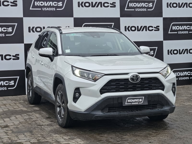 Toyota RAV4 2.0 XLE SAFETY SENSE AT 2023 - Imagen 3 de 20