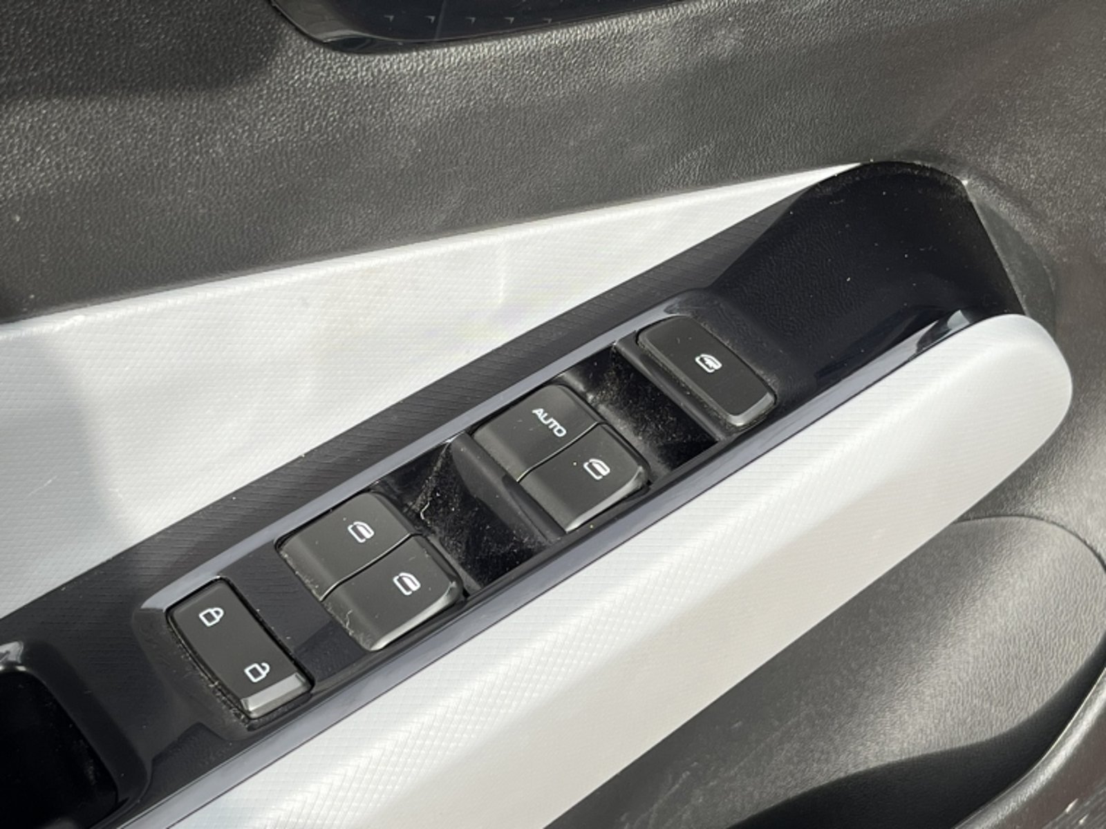 Chevrolet SAIL 1.5L HB LTZ MT 2025 - Imagen 14 de 20