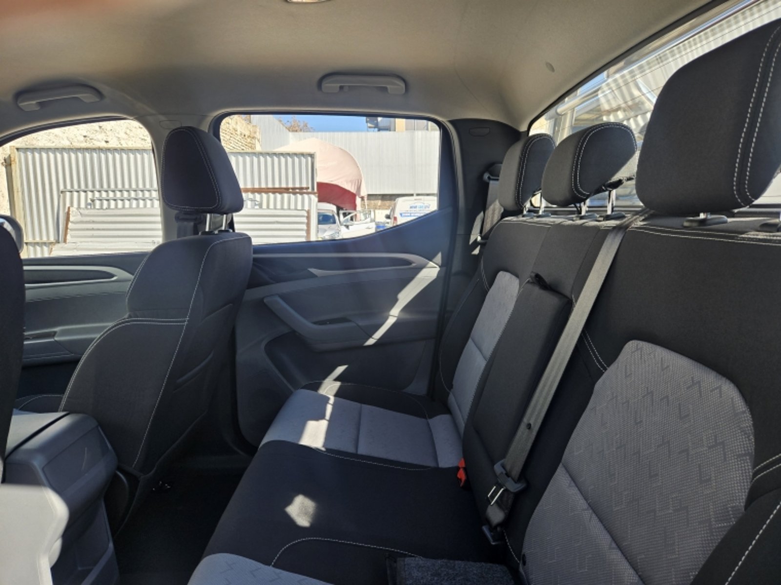 Maxus T60 2.4 DX DC MT 2026 - Imagen 8 de 20