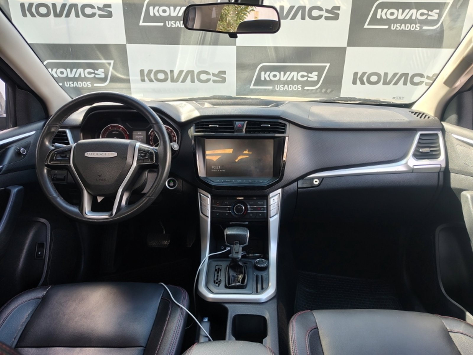 MAXUS T60 2.0 D20 GLX AT 4X4 DIESEL 2022 - Imagen 10 de 18