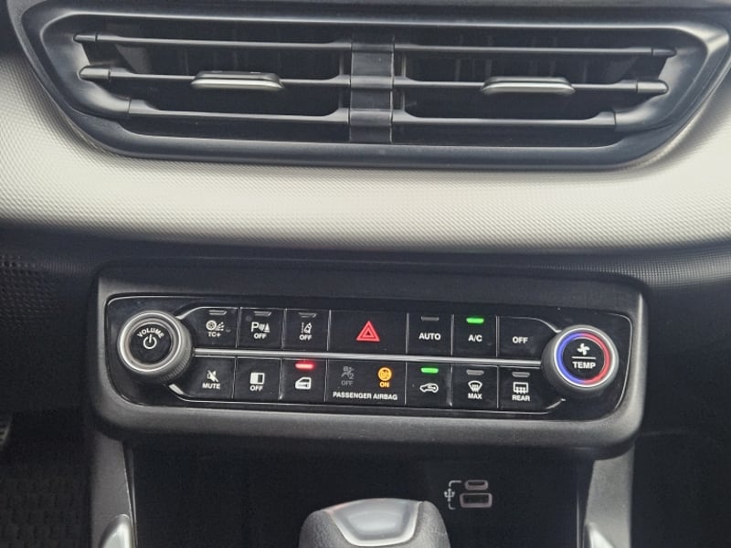 Fiat FASTBACK 1.0 FASTBACK IMPETUS AT 2023 - Imagen 12 de 20