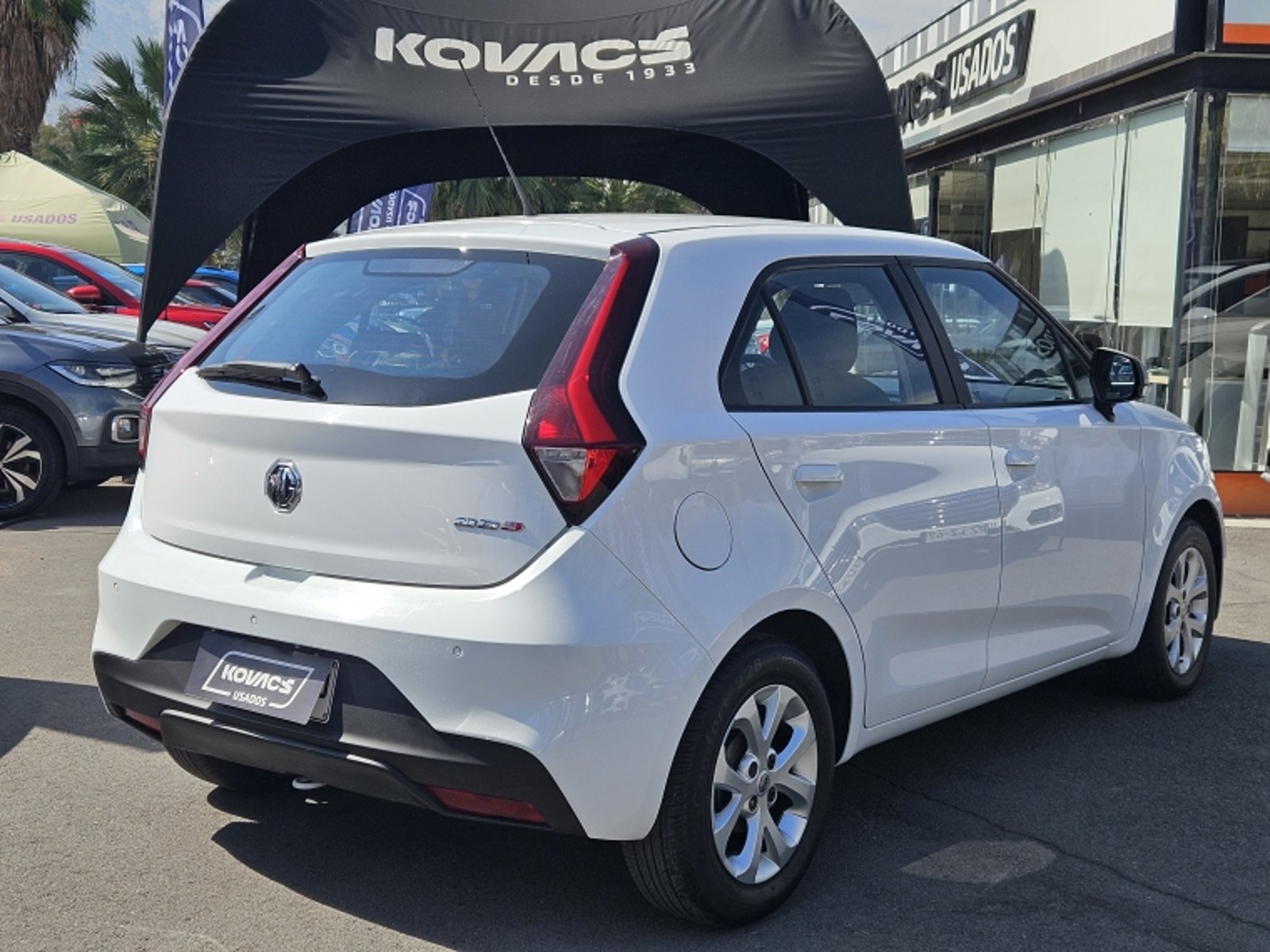 MG 3 1.5  COM  AT 2023 - Imagen 4 de 16