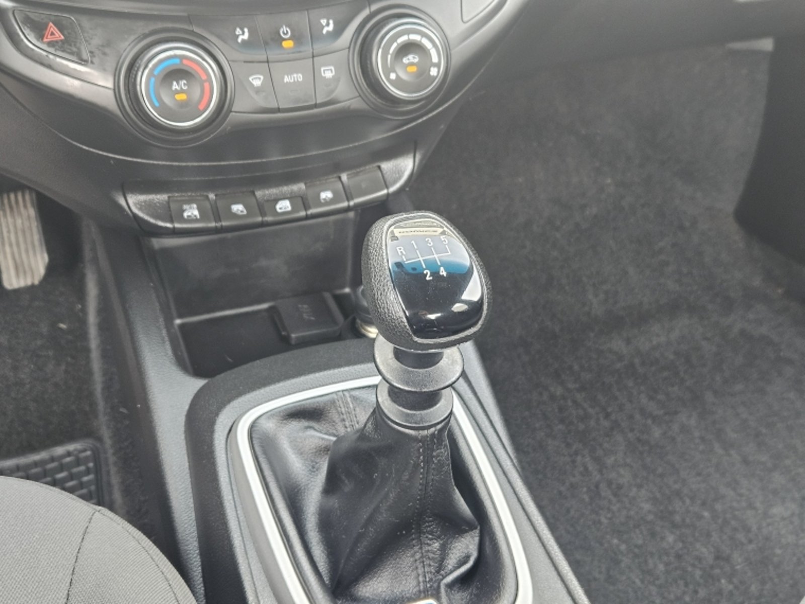 CHEVROLET SAIL LS 1.5 2022 - Imagen 12 de 20