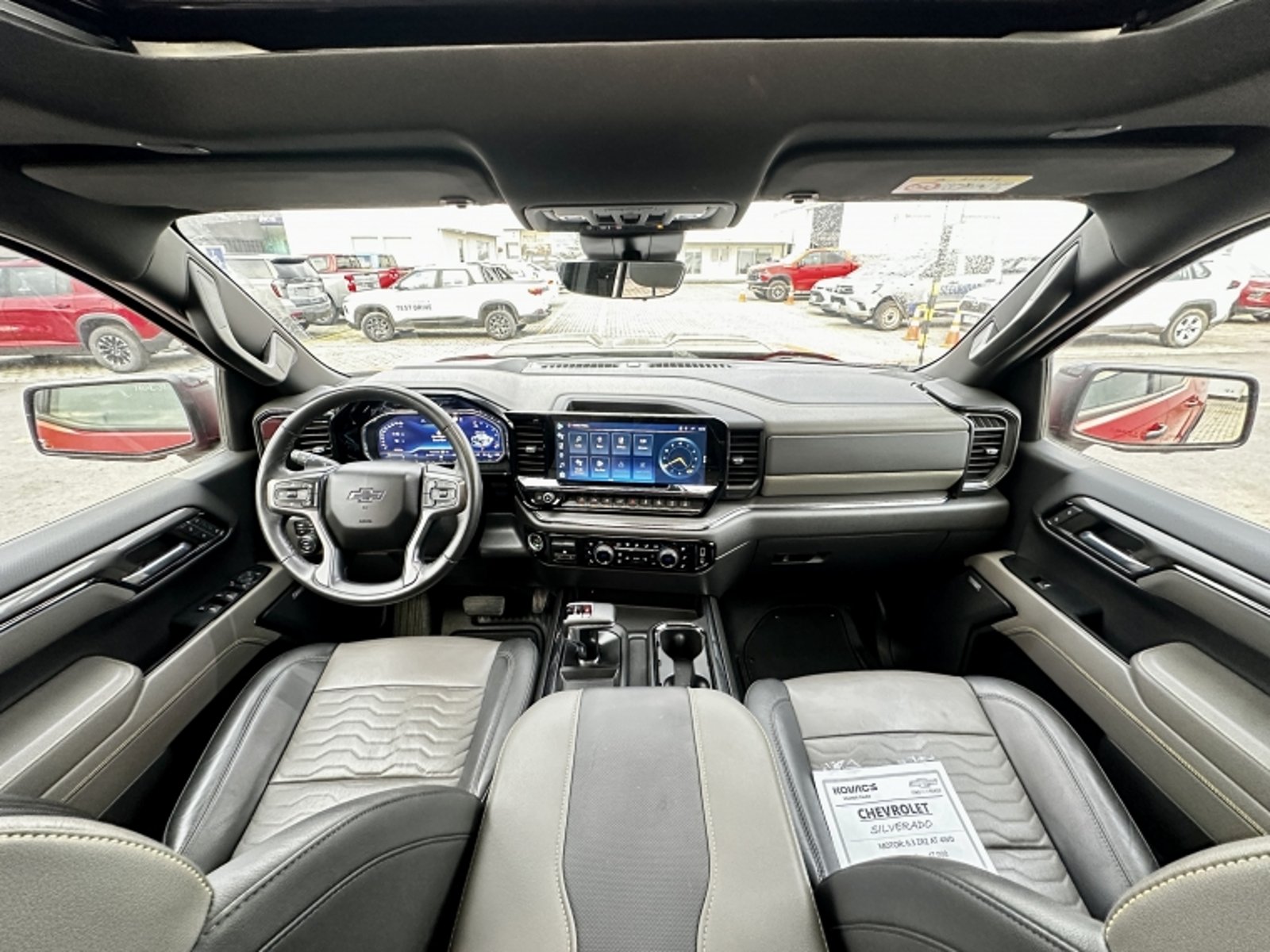 Chevrolet SILVERADO 6.2 AUT 2024 - Imagen 20 de 20