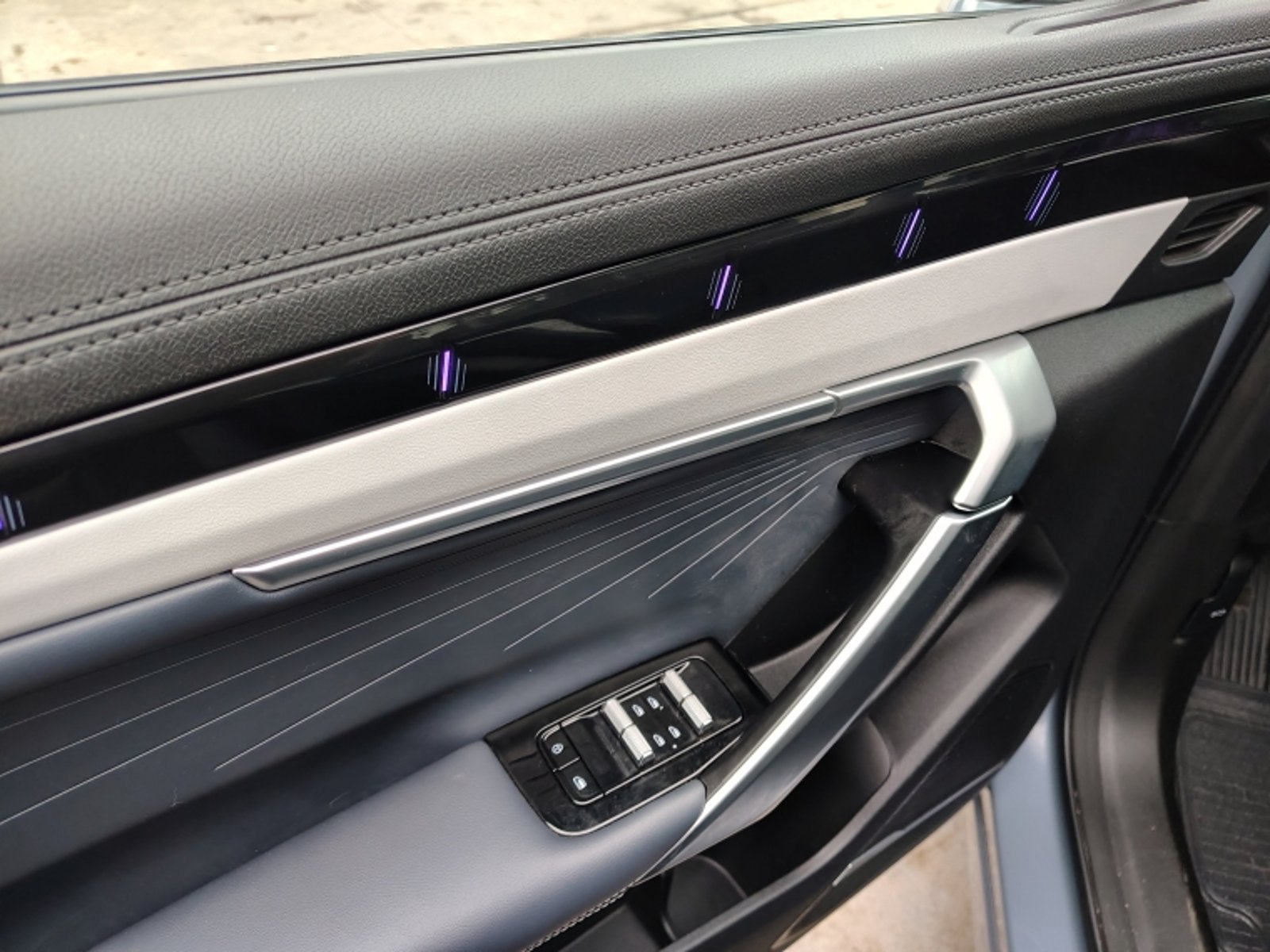 GEELY STARRAY STARRAY 2.0T SIGNATURE AT 2025 - Imagen 11 de 19