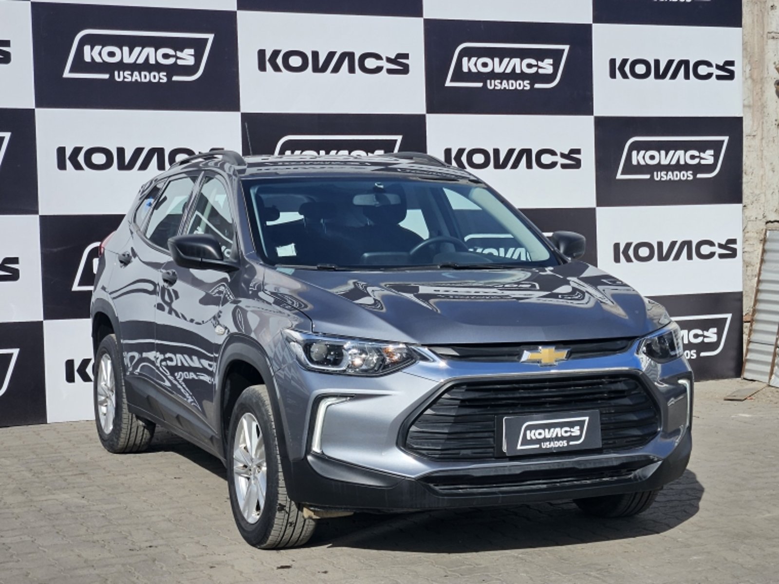 CHEVROLET TRACKER LS MT 2023 - Foto 3 de 20