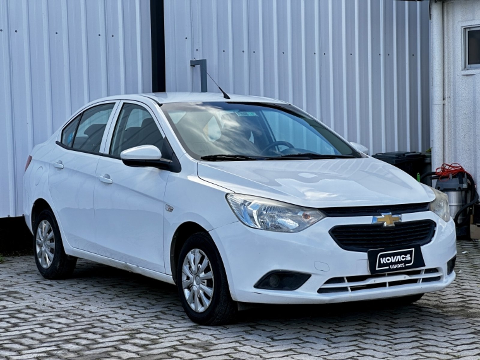 Chevrolet SAIL 1.5L MT 2019 - Foto 3 de 18