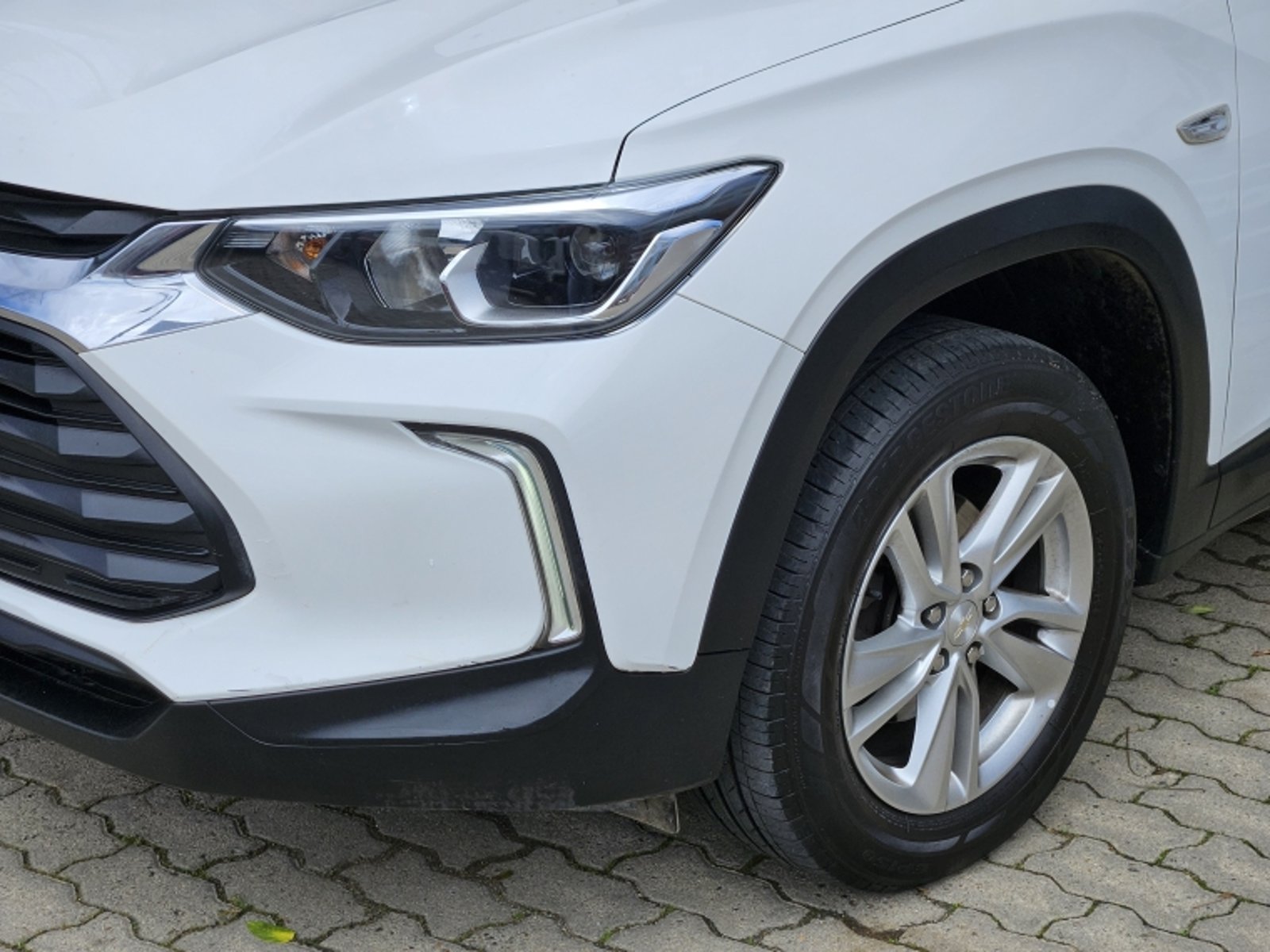 Chevrolet TRACKER 1.2 LS MT 2023 - Foto 2 de 19