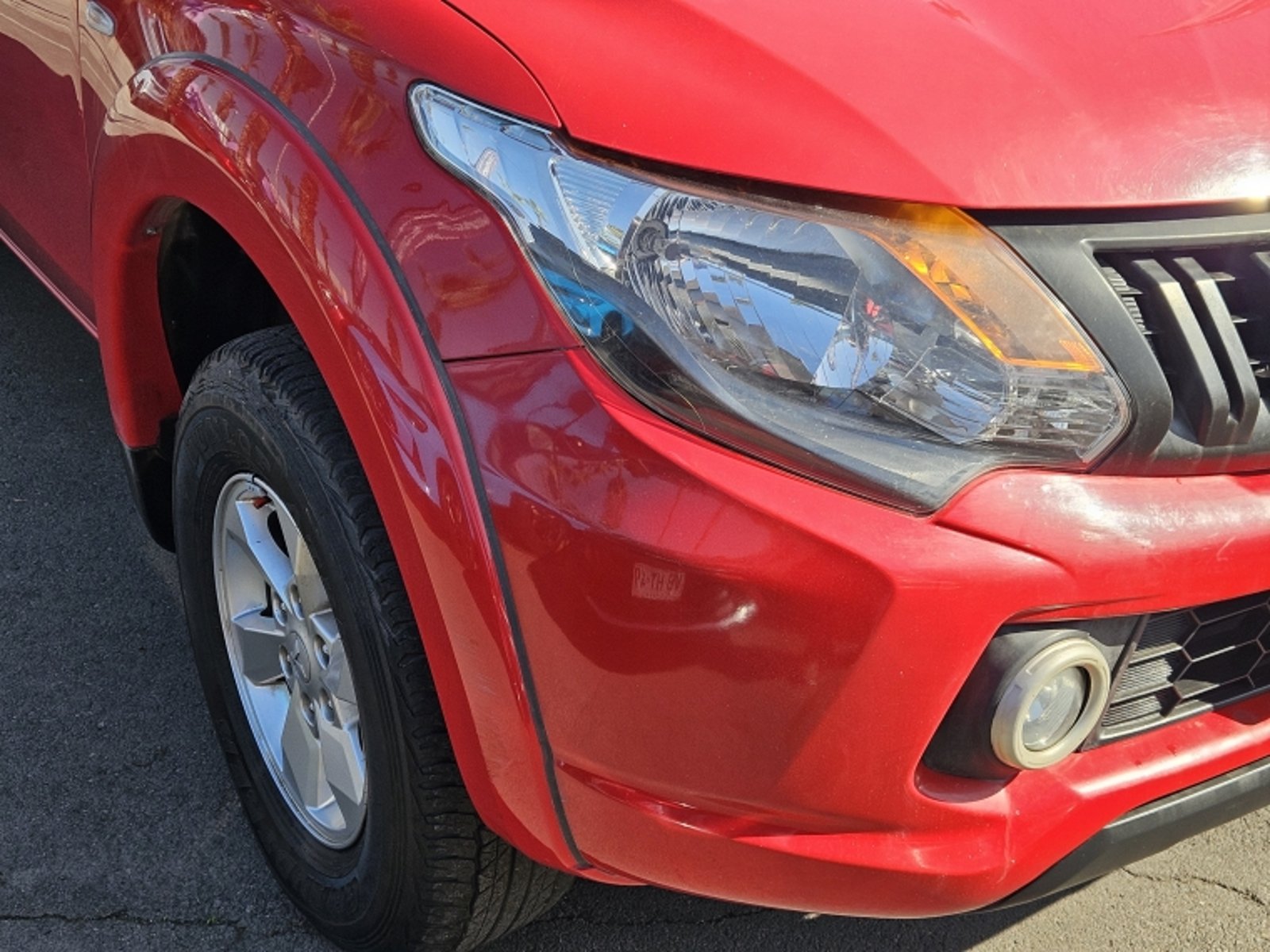 Mitsubishi L200 L 200 WORK CR DC 2.4 2019 - Imagen 7 de 17