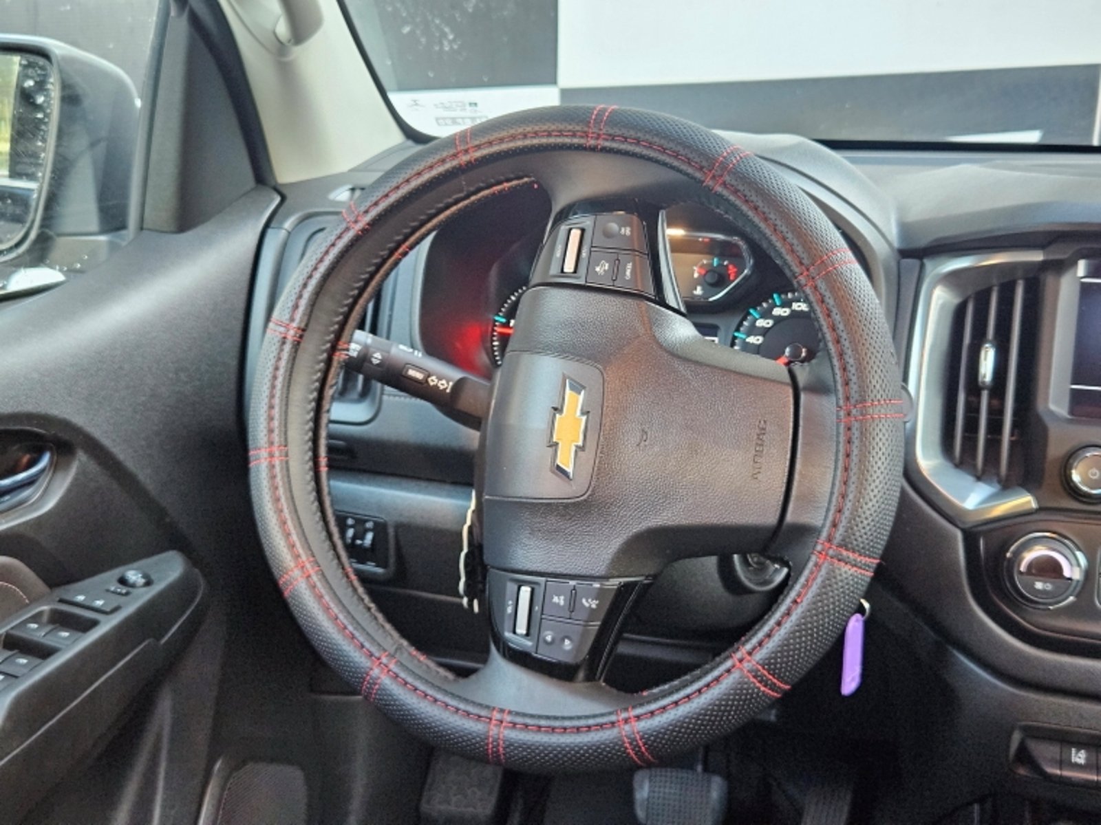 CHEVROLET COLORADO 2.8 HIGH COUNTRY AT  4X4  DIESEL 2023 - Foto 3 de 11