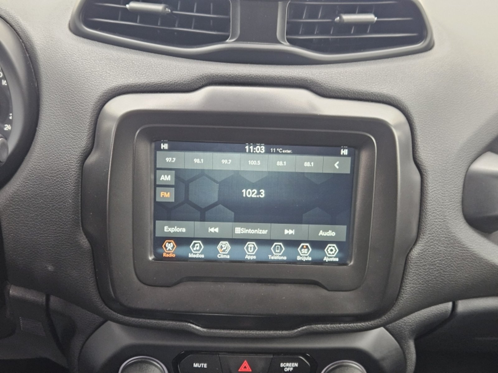 JEEP RENEGADE SPORT LX AT 2023 - Imagen 10 de 20