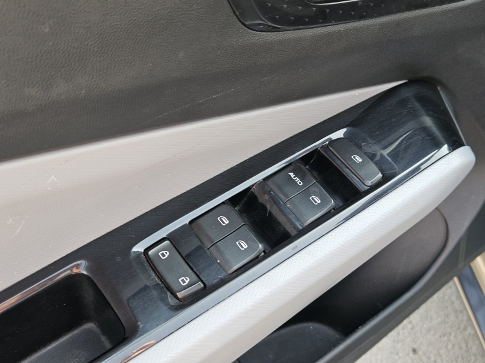 CHEVROLET SAIL 1.5 LTZ MT 2024 - Imagen 13 de 20