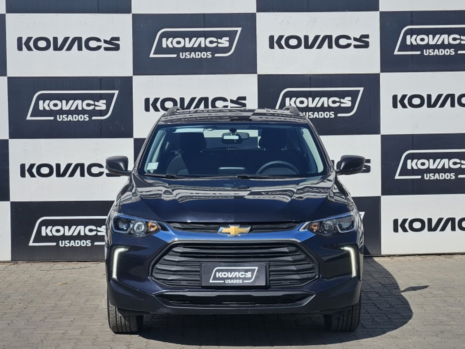Chevrolet TRACKER 1.2T LS MT 2023 - Foto 2 de 20