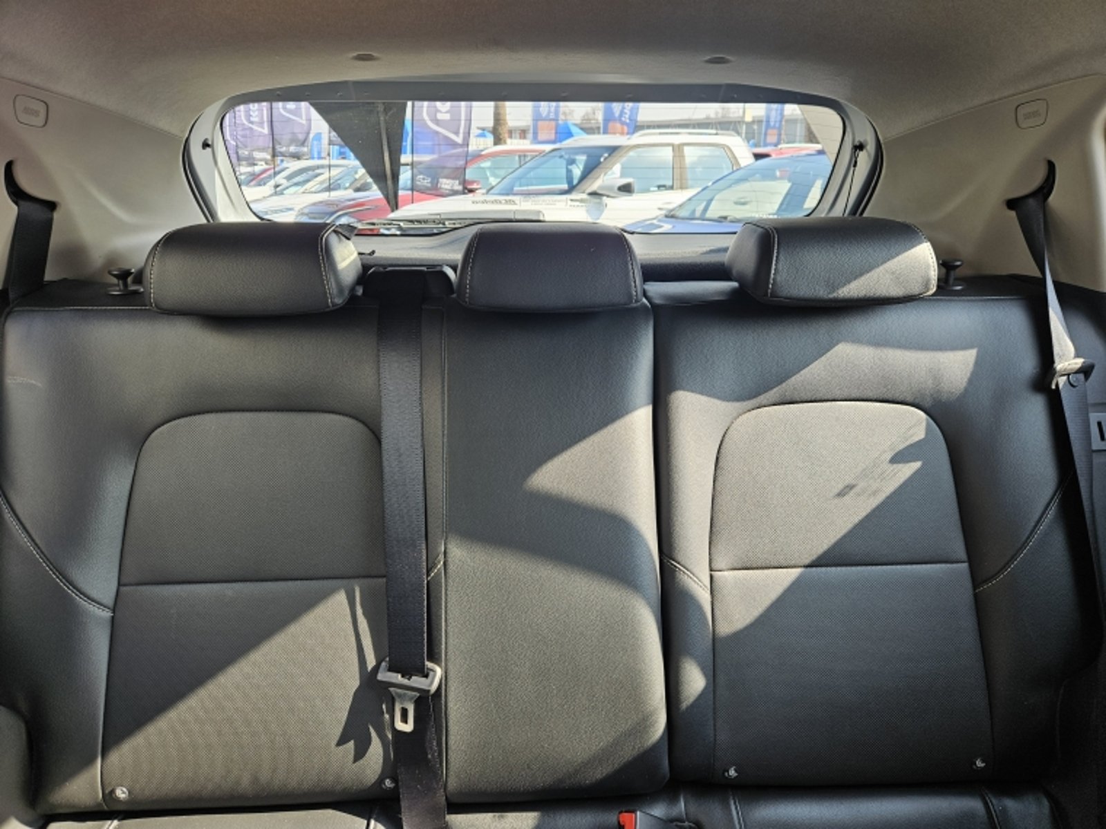 CHEVROLET ONIX PREMIER 1.0T AUT 2023 - Imagen 15 de 20