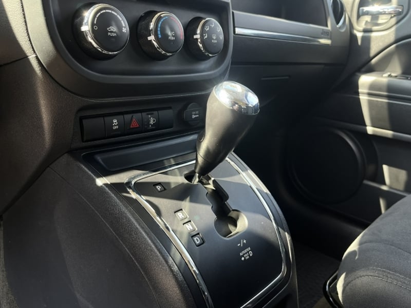 Jeep PATRIOT PATRIOT 4X4 2.4 AUT 2017 - Imagen 15 de 20