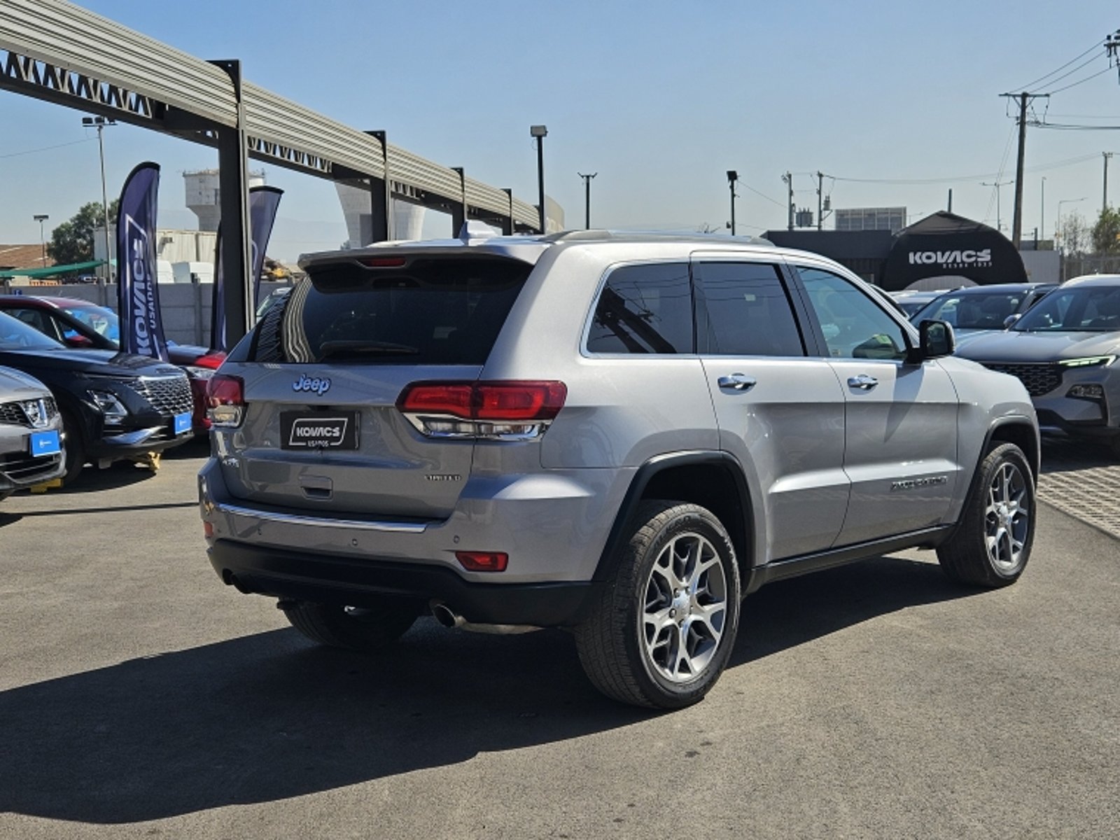 Jeep GRAND CHEROKEE 3.6 LIMITED LX AT 4X4 2022 - Foto 4 de 20