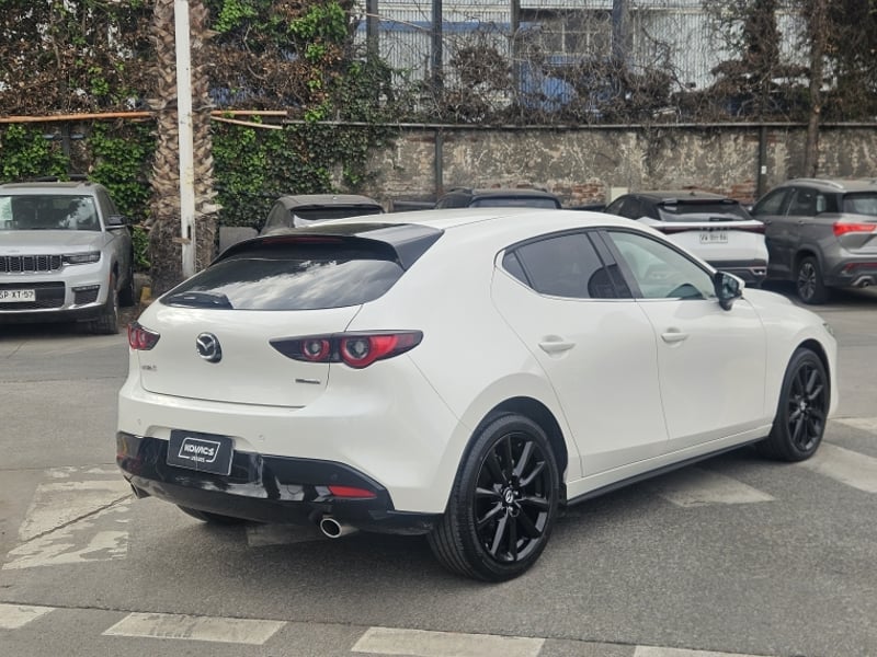 Mazda 3 2.0 SPORT CORE AT 2024 - Imagen 4 de 20