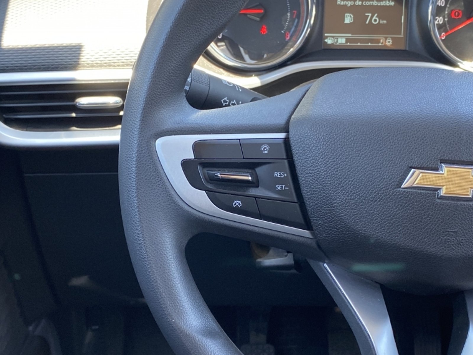 CHEVROLET TRACKER 1.2 LTZ MT 2023 - Imagen 16 de 20