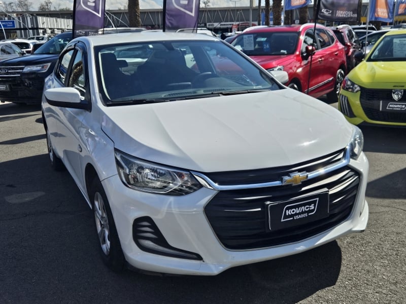 Chevrolet ONIX ONIX SEDAN 1.2L LS MT 2023 - Imagen 3 de 20
