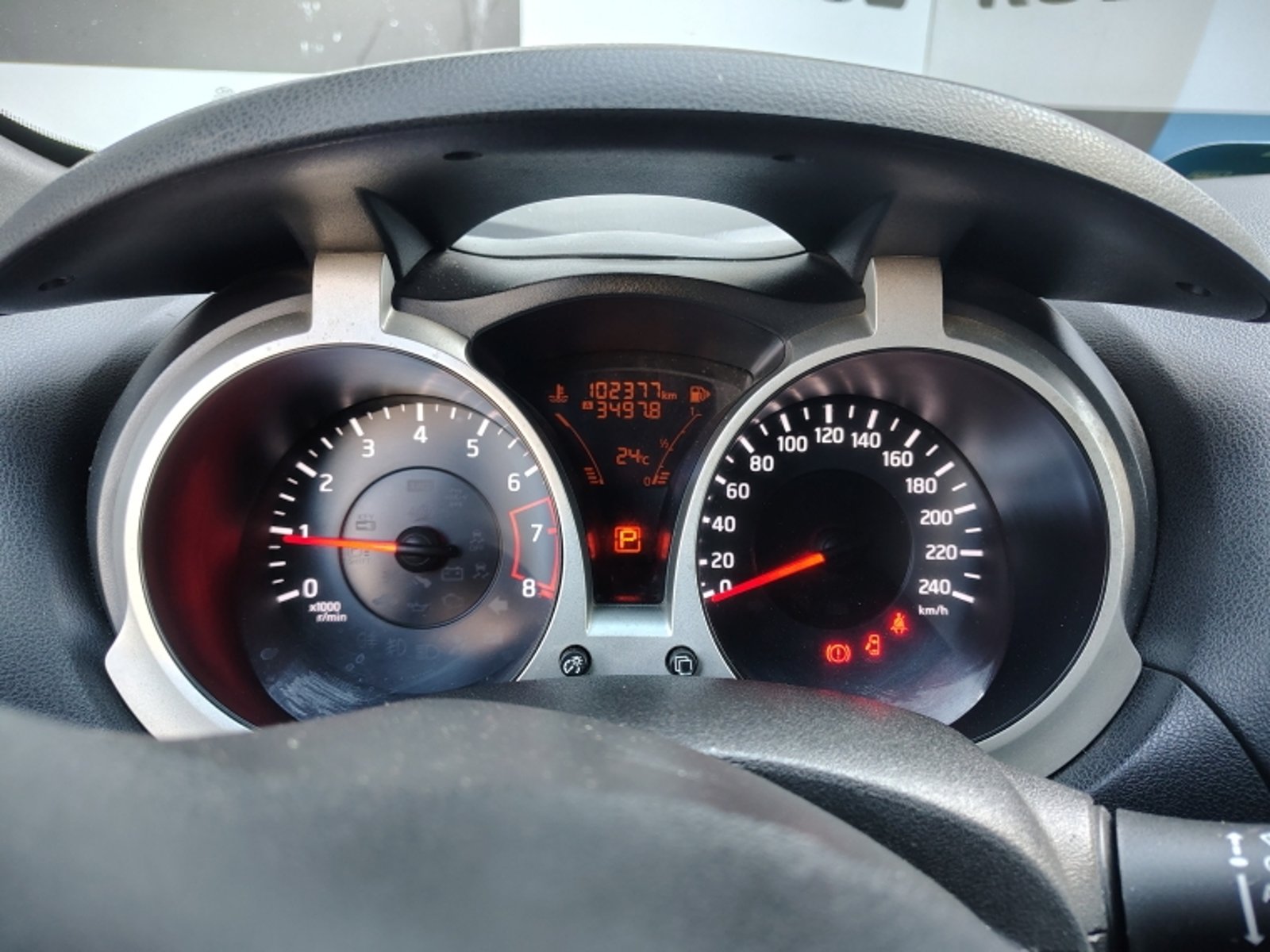 NISSAN JUKE 1.6  MID  CVT 2014 - Imagen 16 de 20