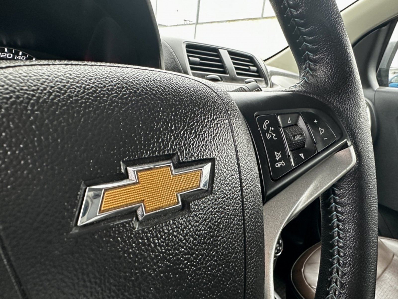 Chevrolet SPIN 1.8 MT 2021 - Imagen 12 de 18