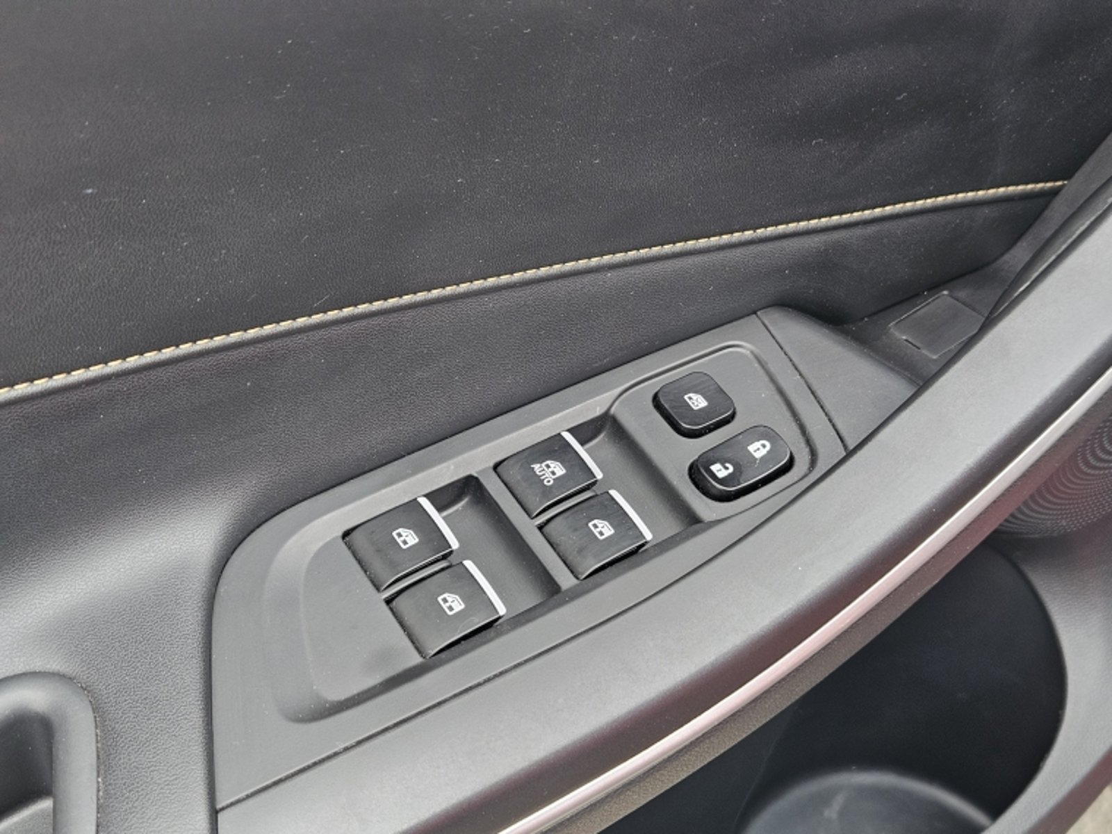 JAC S4 COMFORT MT 1.6 2022 - Imagen 14 de 19