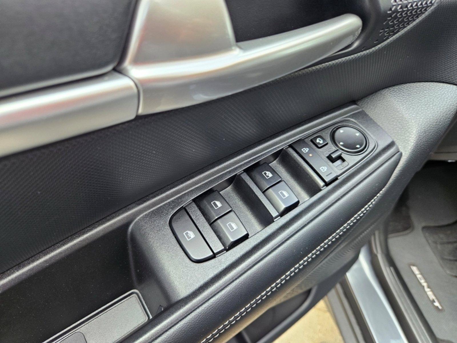 Kia SONET 1.5 EX AT FULL 2026 - Imagen 9 de 15