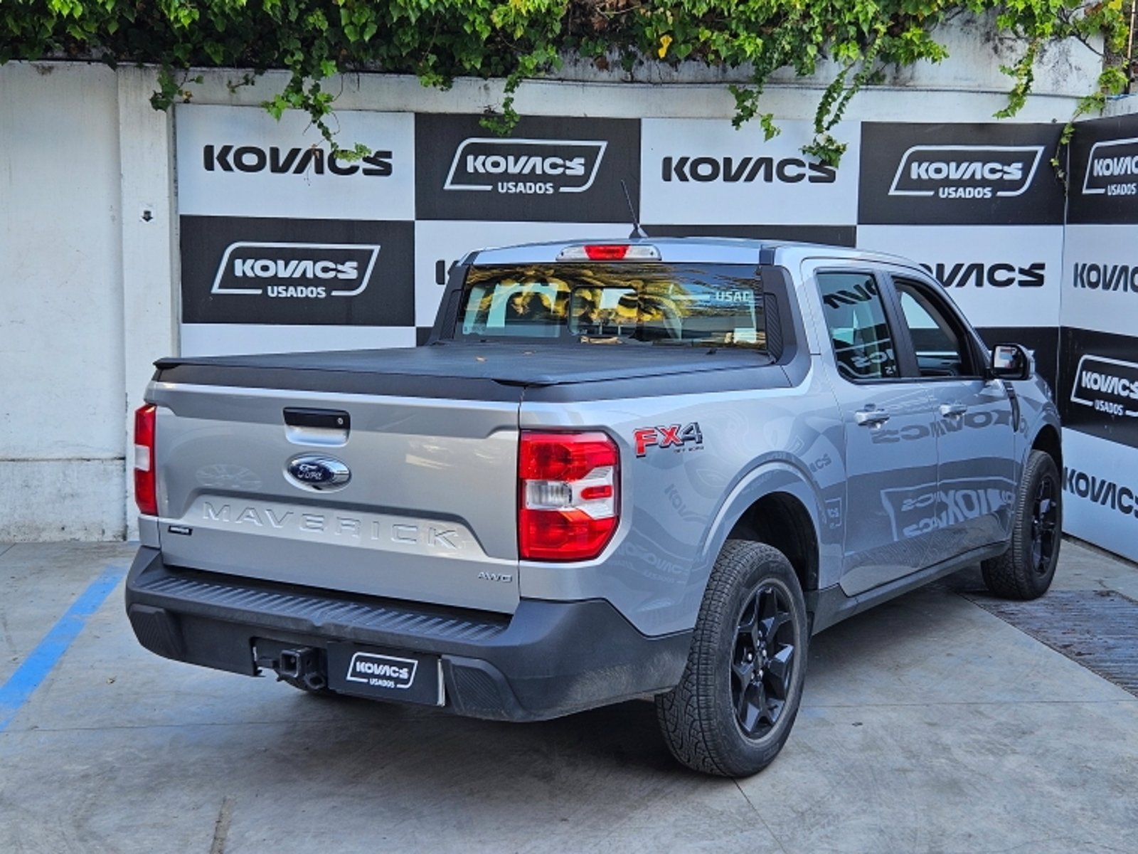 Ford MAVERICK 2.0  LARIAT  AT  4X4 2022 - Foto 5 de 7