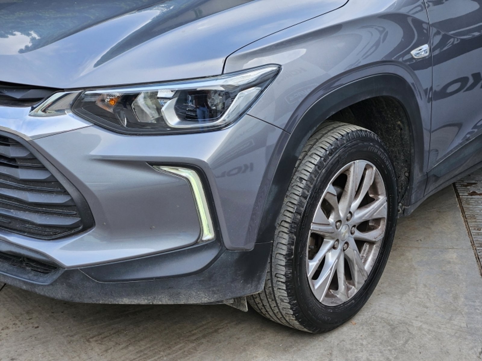 Chevrolet TRACKER 1.2T  LTZ MT 2023 - Foto 2 de 19