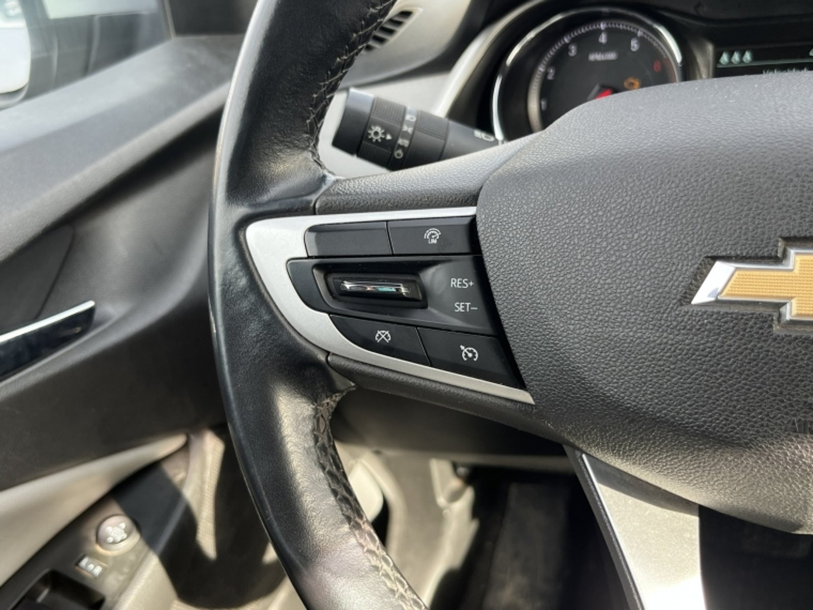 Chevrolet ONIX ONIX PREMIER 1.0 AT 2021 - Imagen 18 de 20
