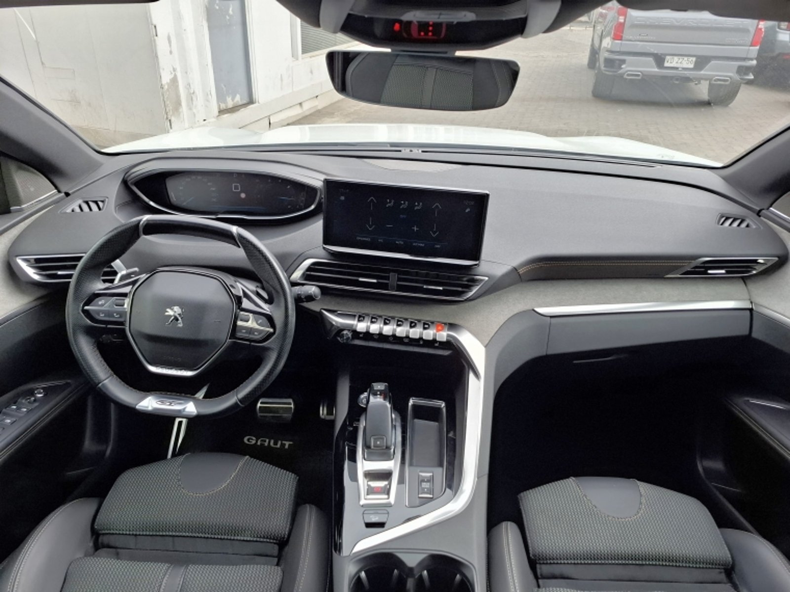 PEUGEOT 3008 GT BLACK PACK BLUEHDI 130 EAT8 2023 - Imagen 19 de 20