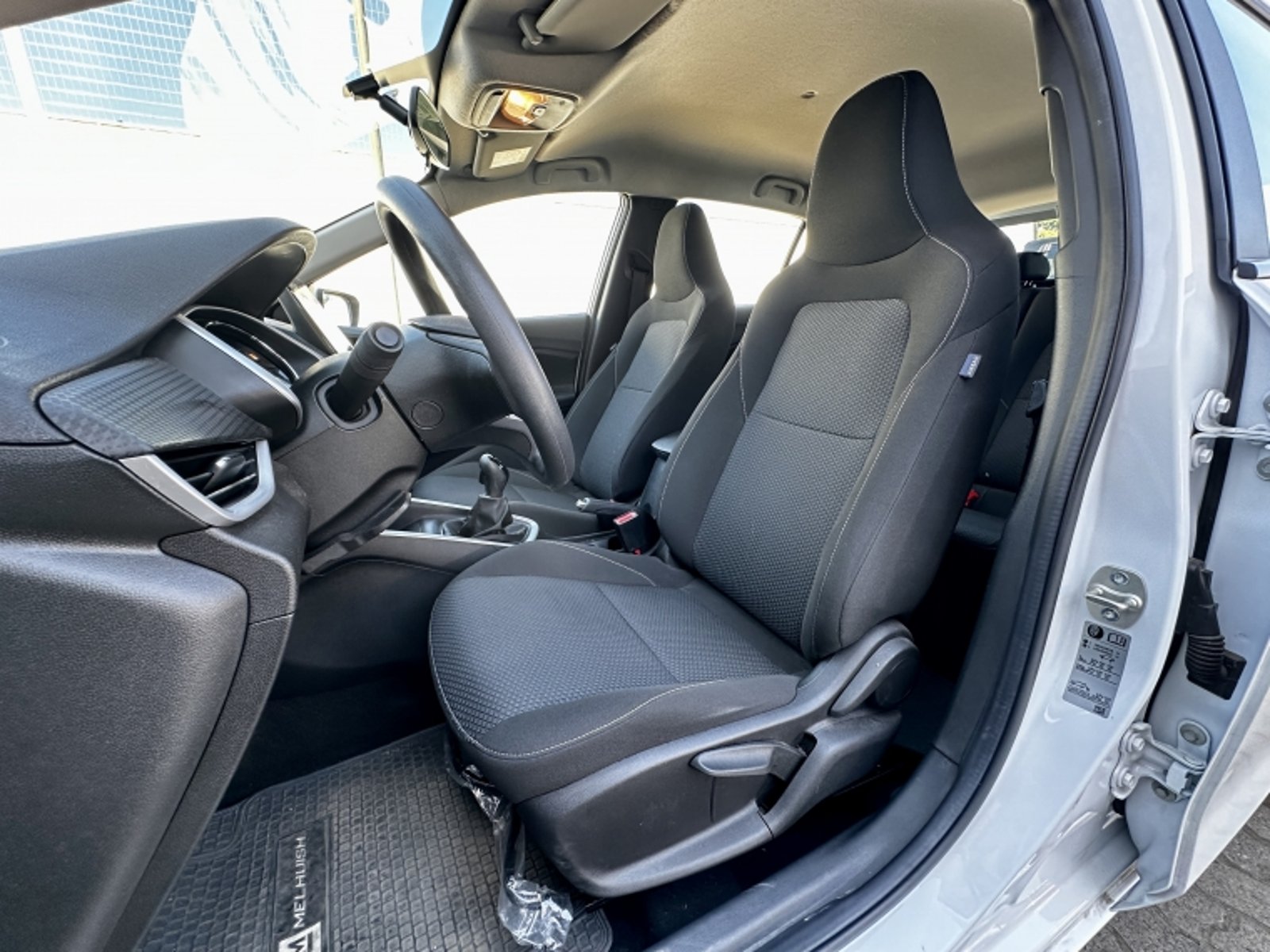 CHEVROLET ONIX 1.0 HB LTZ P2 MT 2025 - Imagen 9 de 20
