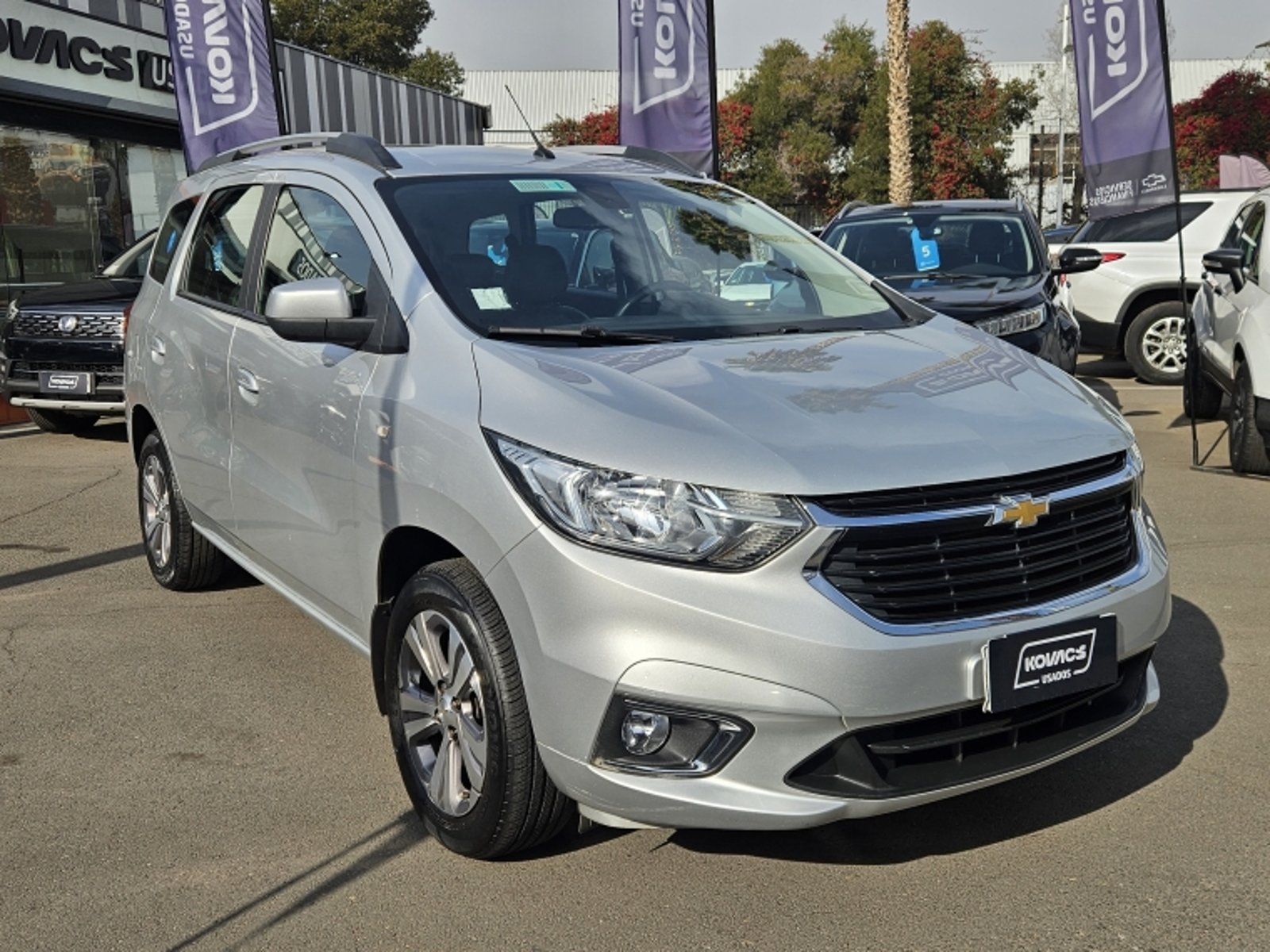 CHEVROLET SPIN PREMIER 1.8 MT 2022 - Imagen 3 de 20