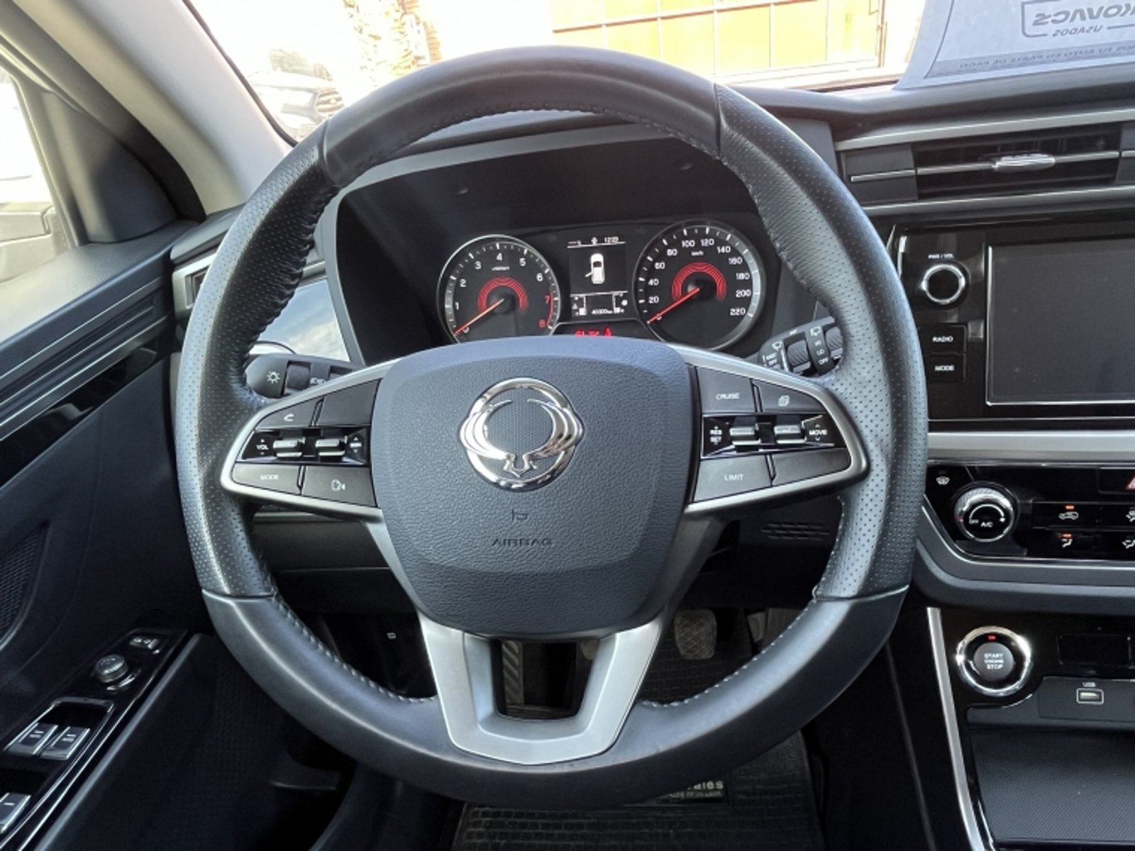 SsangYong KORANDO GLX 1.5 2023 - Imagen 16 de 20