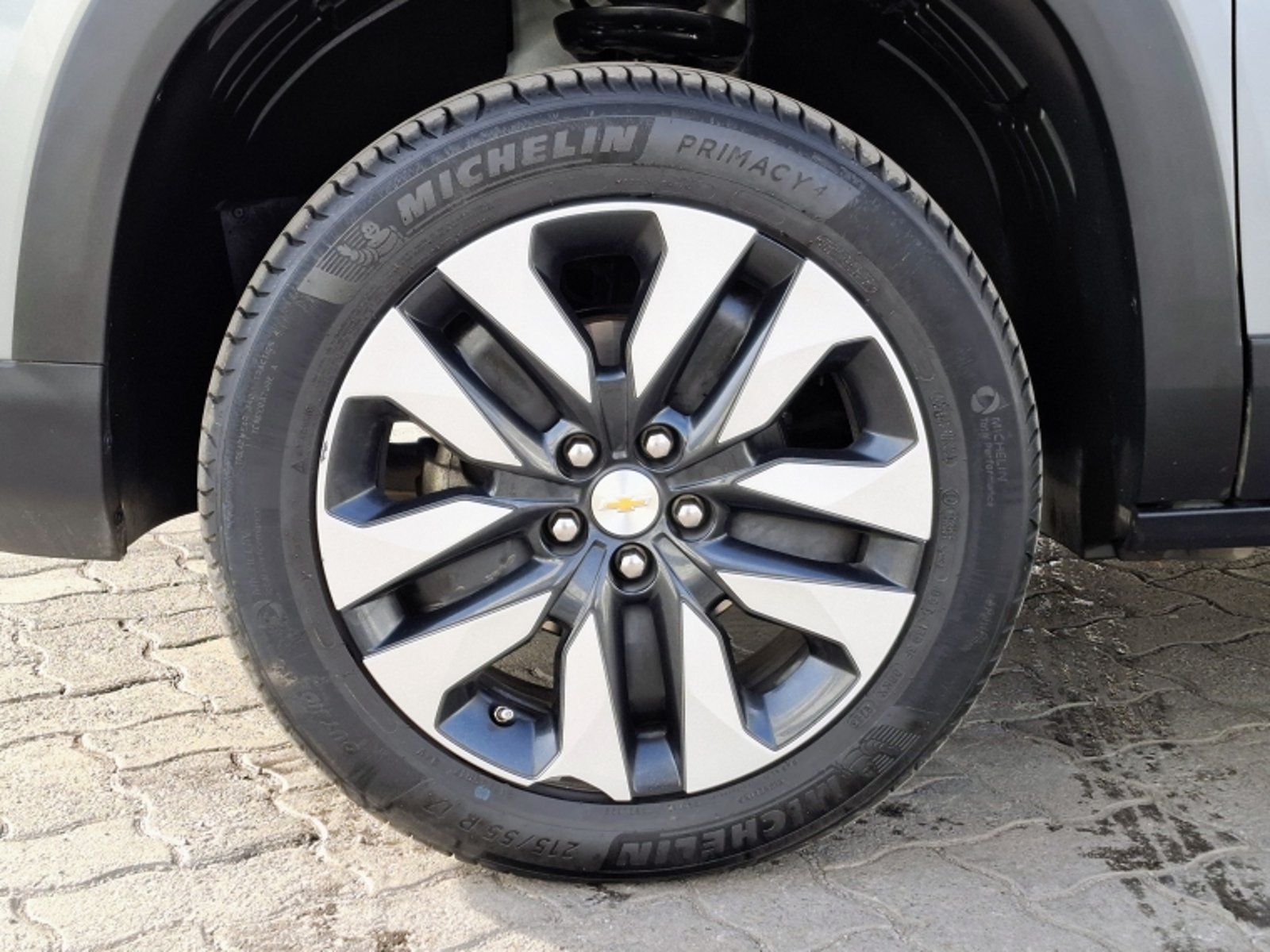 CHEVROLET MONTANA LT MT 2024 - Imagen 7 de 20