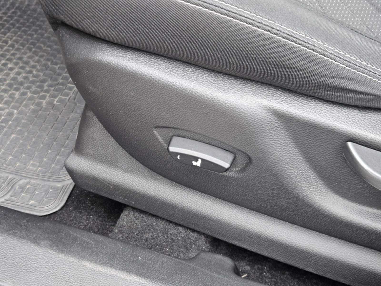 CHEVROLET GROOVE 1.5 LTZ MT 2024 - Imagen 17 de 20