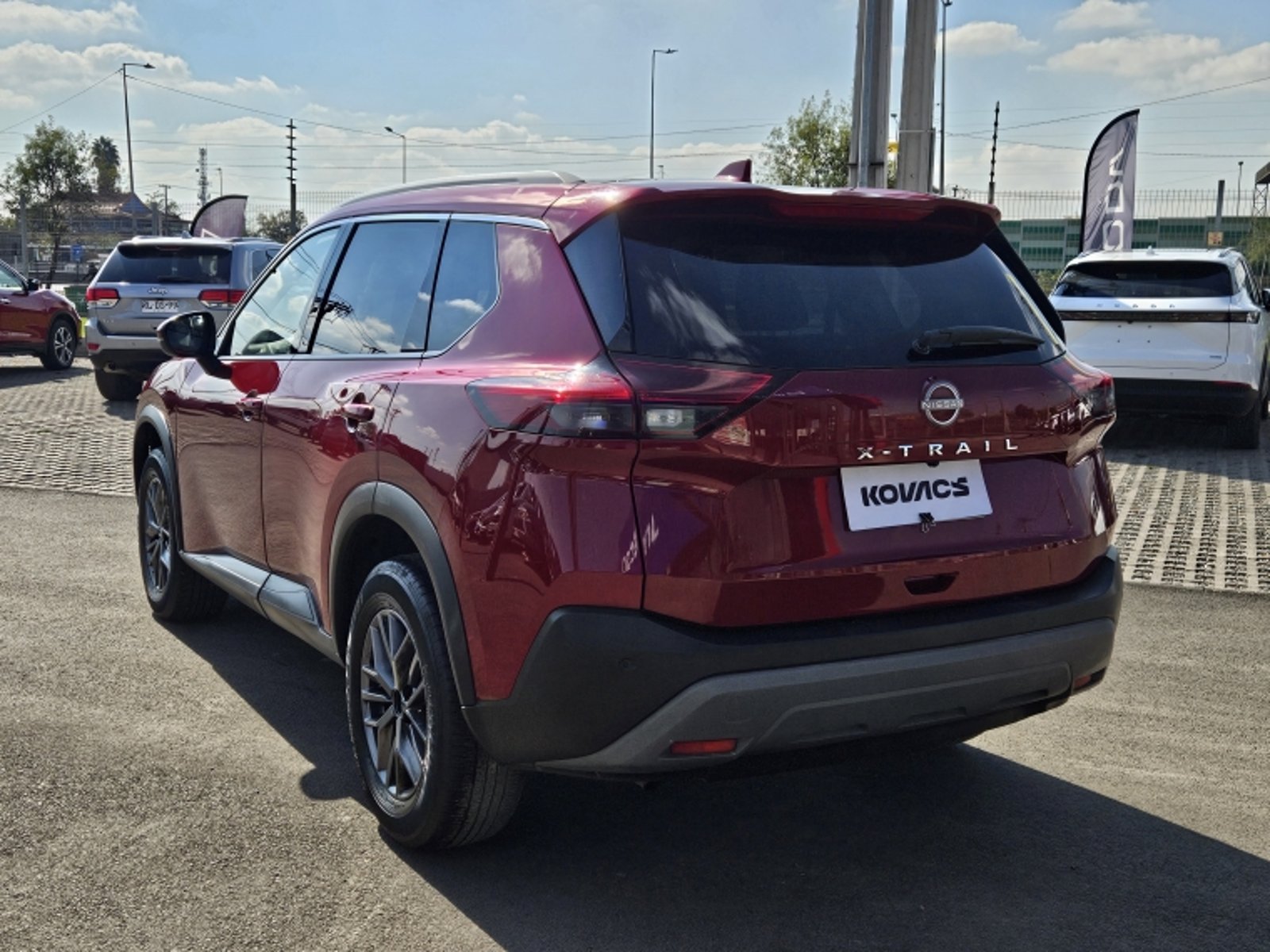 NISSAN X-TRAIL SENSE AT 2.5 2023 - Imagen 6 de 20