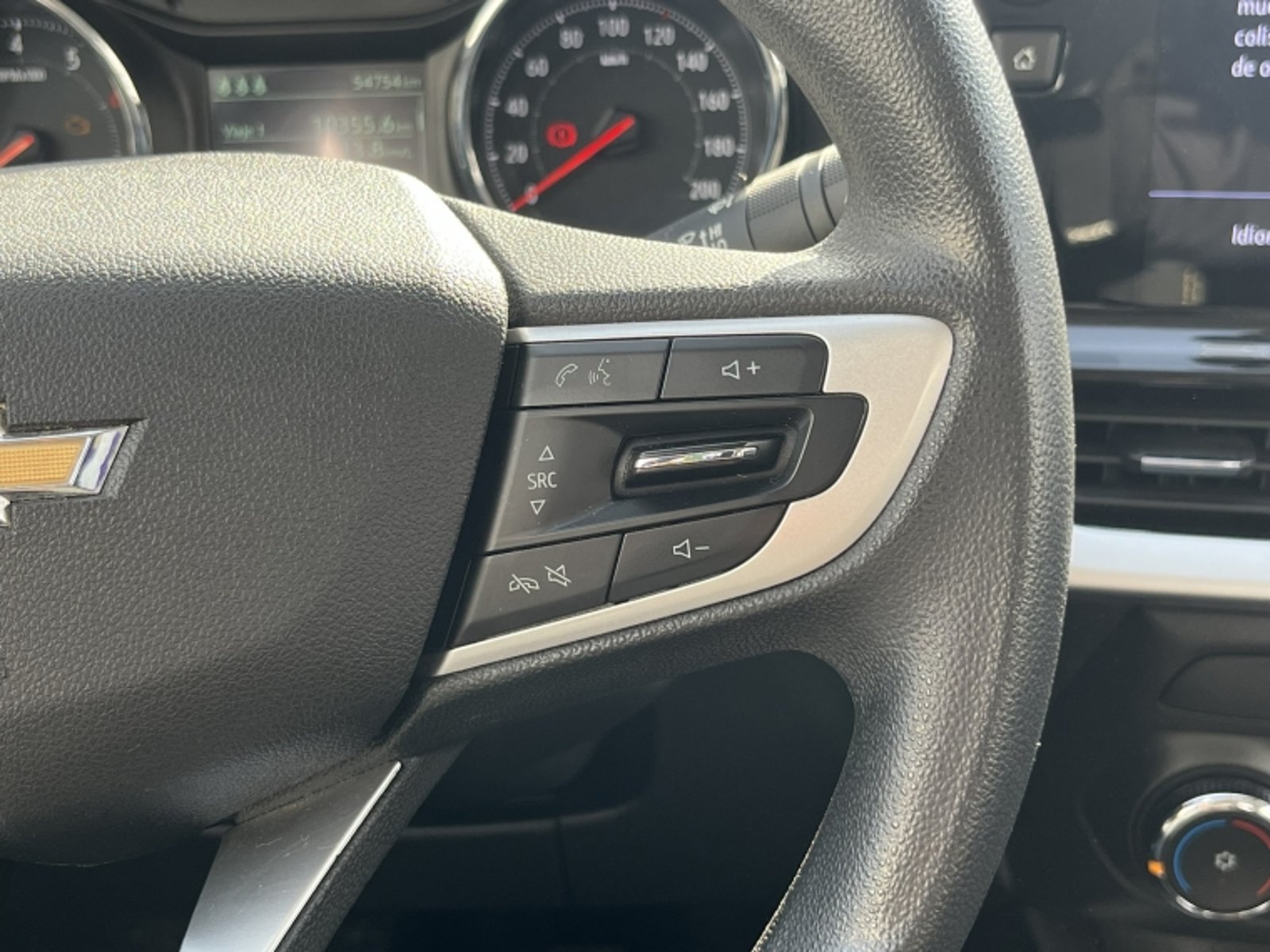 CHEVROLET MONTANA 1.2  LT MT 2024 - Imagen 18 de 20