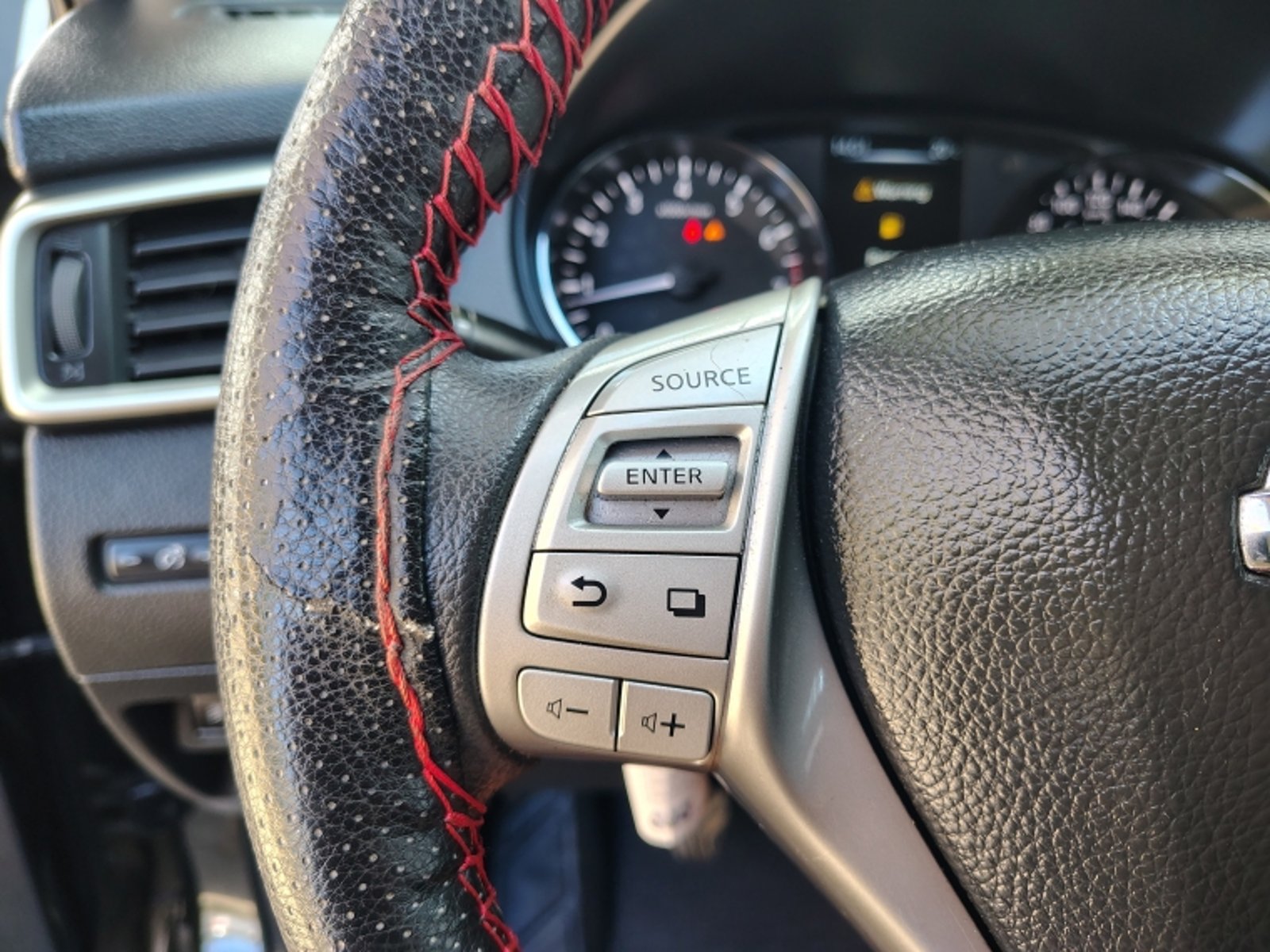 NISSAN QASHQAI 2.0 ADVANCE AC MT 4X2 2018 - Imagen 18 de 20