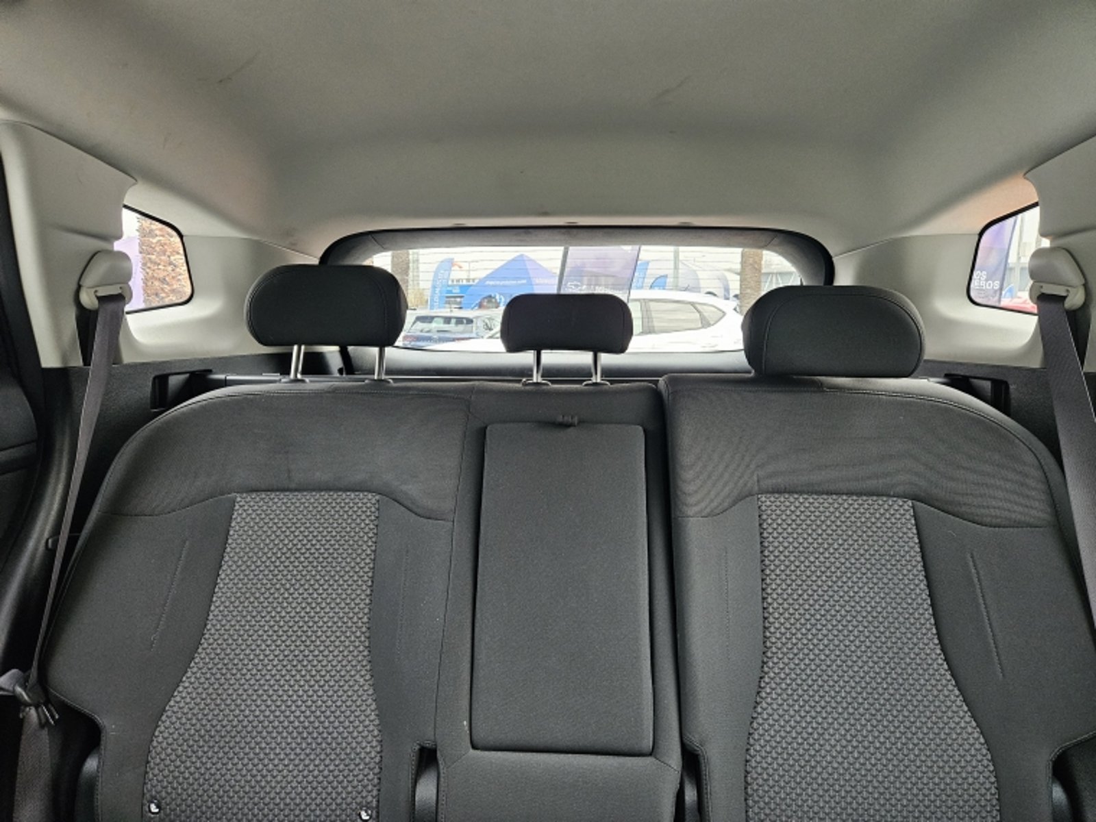 KIA SPORTAGE EX 2.0 AUT 2023 - Imagen 16 de 20