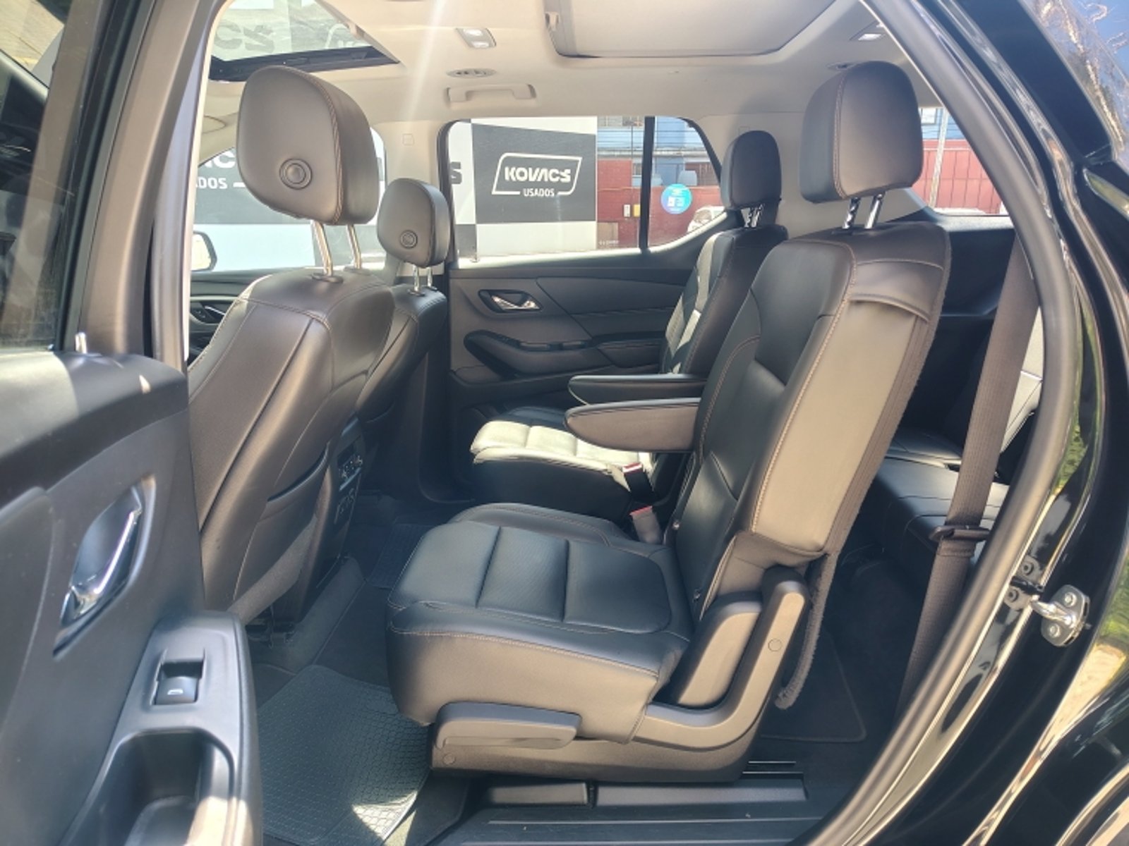 CHEVROLET TRAVERSE 3.6 PREMIER AT 4X4 2022 - Imagen 8 de 20