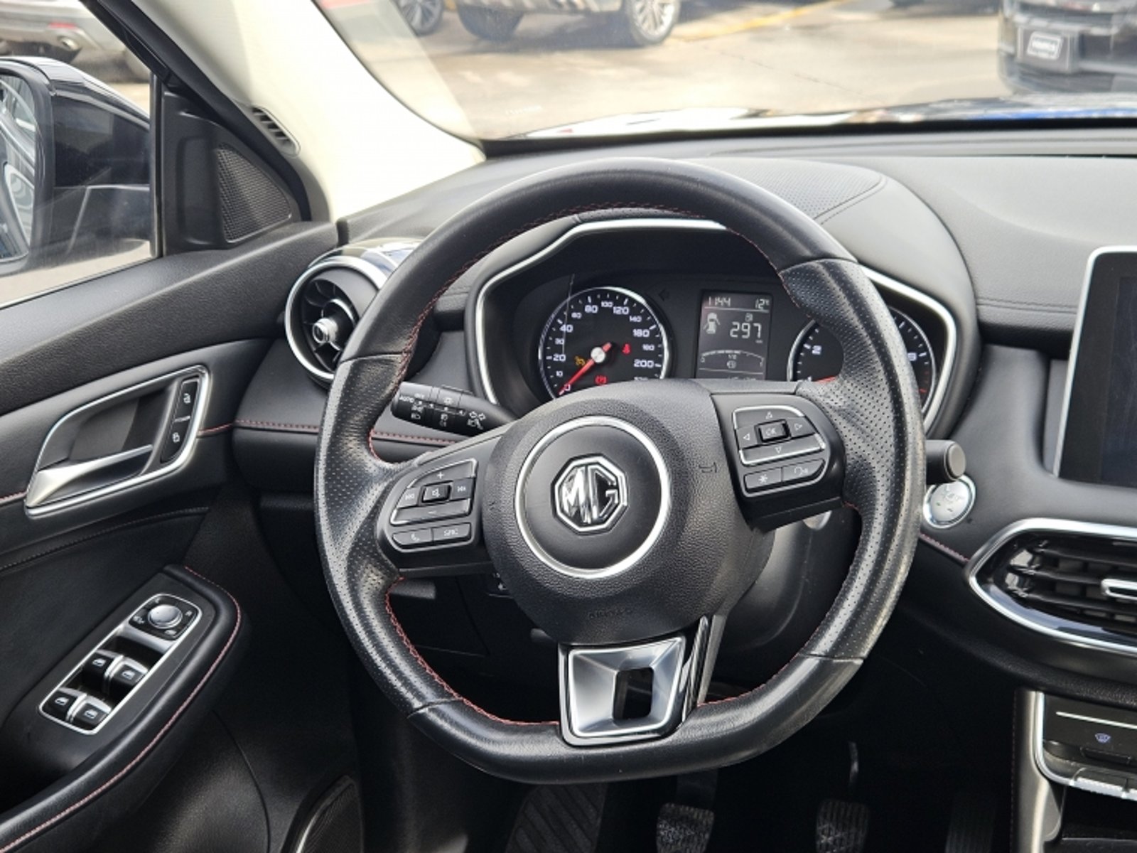 MG HS HS 1.5T COMFORT MT 2021 - Imagen 10 de 20
