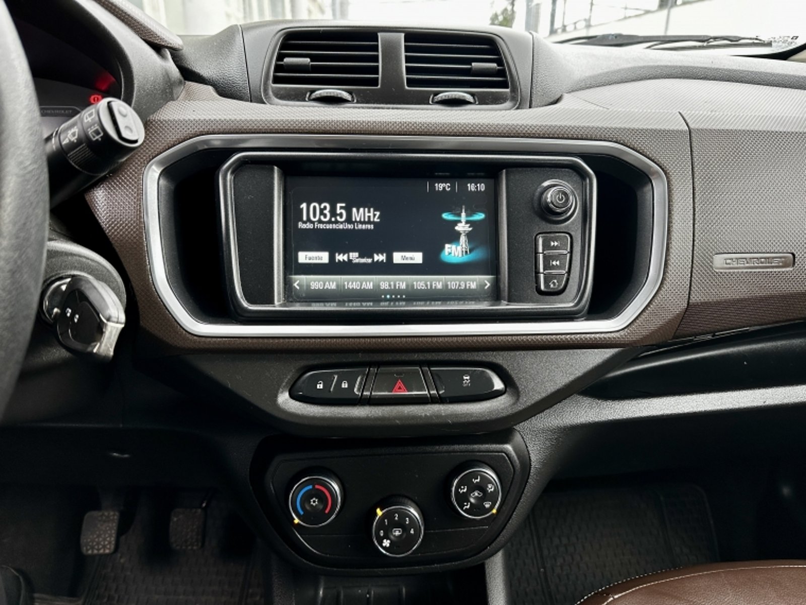 Chevrolet SPIN 1.8 MT 2021 - Imagen 13 de 18